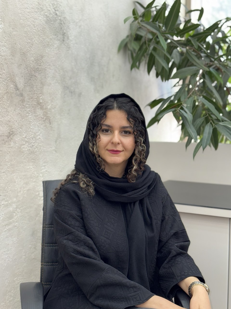 الناز حسن‌زاده